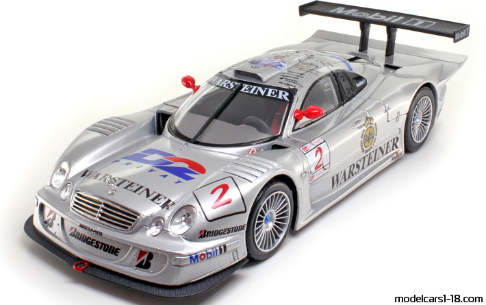 1998 - Mercedes CLK LM Maisto 1/18 (Сребрист) Предна лява страна