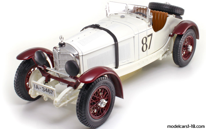 1931 - Mercedes SSKL Caracciola (W06) Bburago 1/18 (Бял / Червен) Предна лява страна