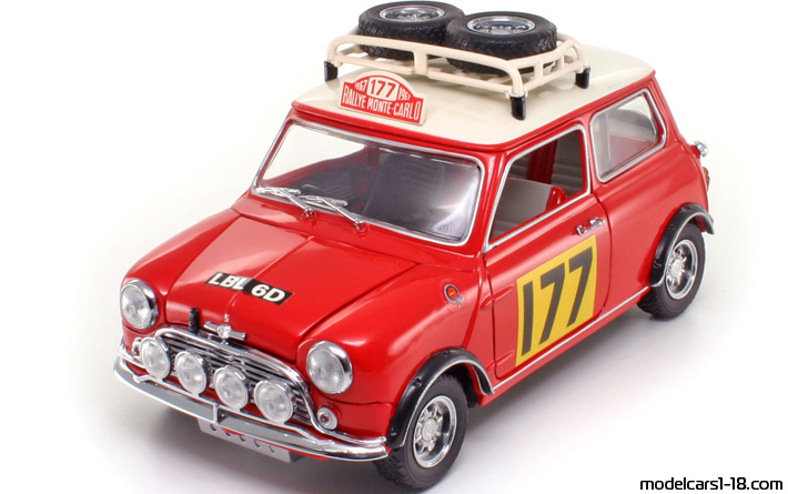 1967 - Morris Mini Cooper 1275S Kyosho 1/18 (Червен / Бял) Предна лява страна