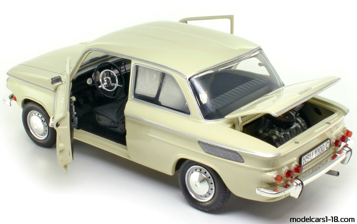 1968 - NSU 1000 C Revell 1/18 (Бял) Отваряеми части