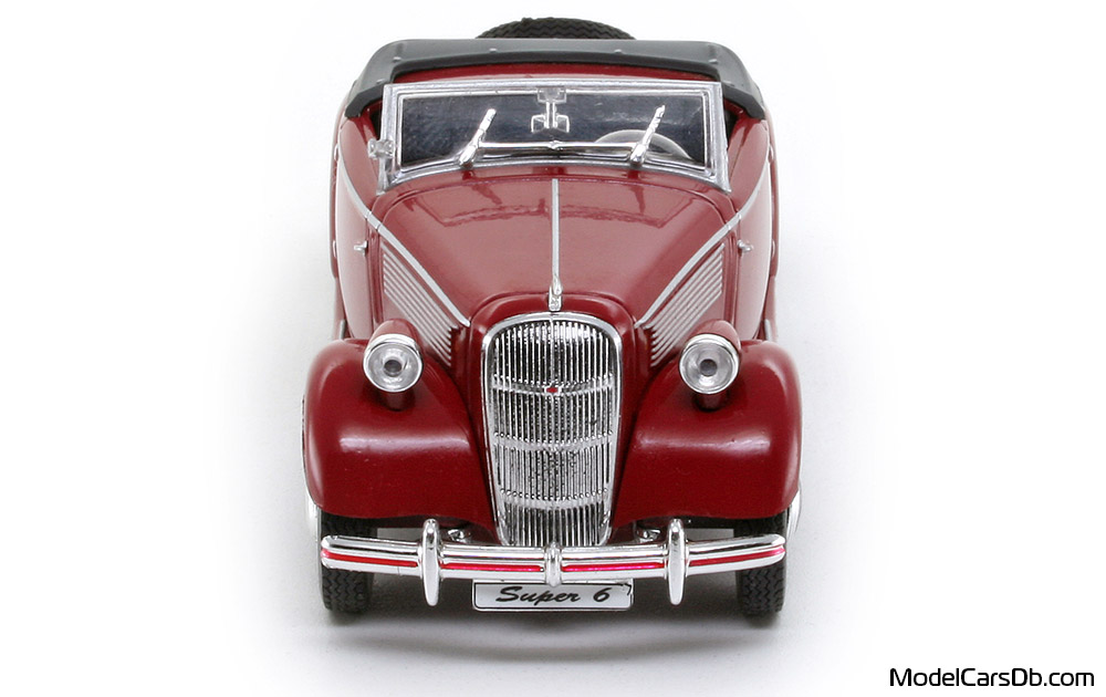 1937 - Opel Super 6 Cabriolet Altaya 1/43 (Червен) Предница