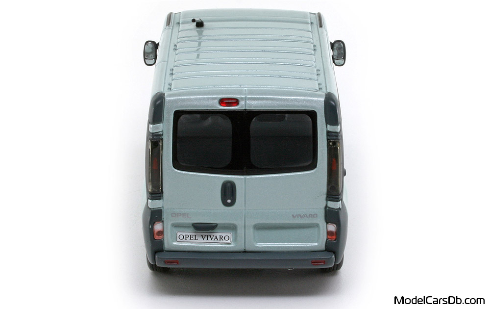 2001 - Opel Vivaro Minichamps 1/43 (Бял) Задница