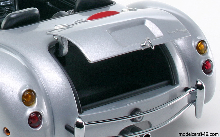 1998 - Panoz AIV Roadster AutoArt 1/18 (Сребрист) Багажник / Отварящи се фарове