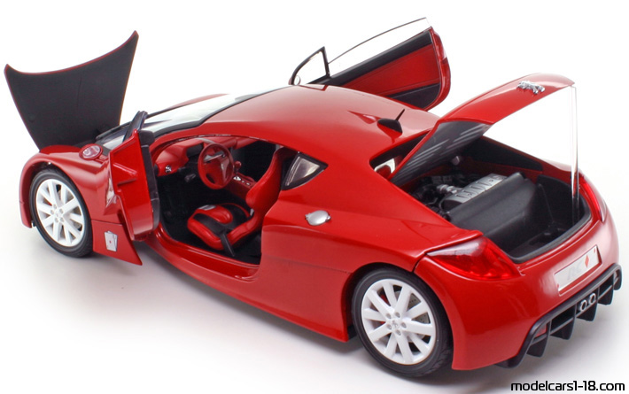 2002 - Peugeot RC Concept Solido 1/18 (Червен) Отваряеми части