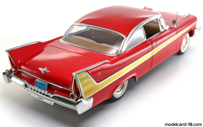 1957 - Plymouth Fury Anson 1/18 (Червен) Задна дясна страна