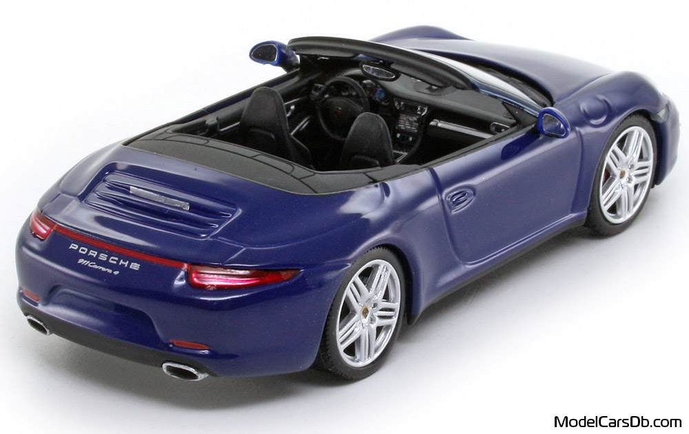 2012 - Porsche 911 Carrera 4 Cabriolet (991) Minichamps 1/43 (Син) Задна дясна страна