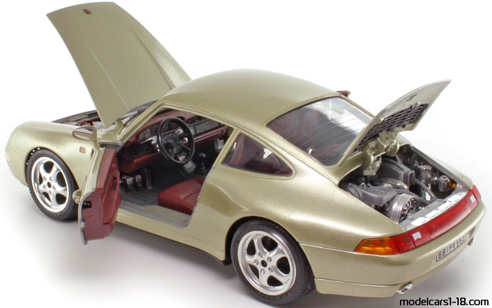 1993 - Porsche 911 Carrera (993) Bburago 1/18 (Кафяв) Отваряеми части