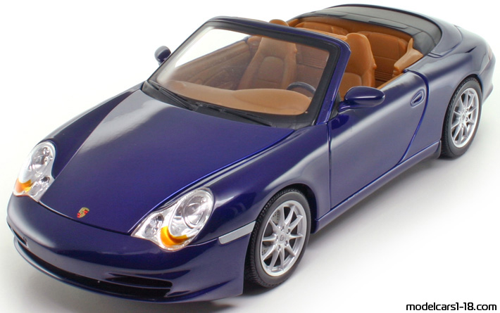 2001 - Porsche 911 Carrera (996) Gate 1/18 (Син) Предна лява страна