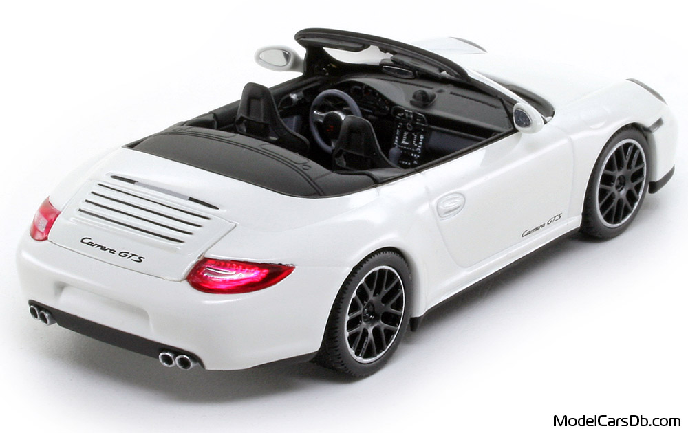 2011 - Porsche 911 Carrera GTS Cabriolet (997) Minichamps 1/43 (Бял) Задна дясна страна