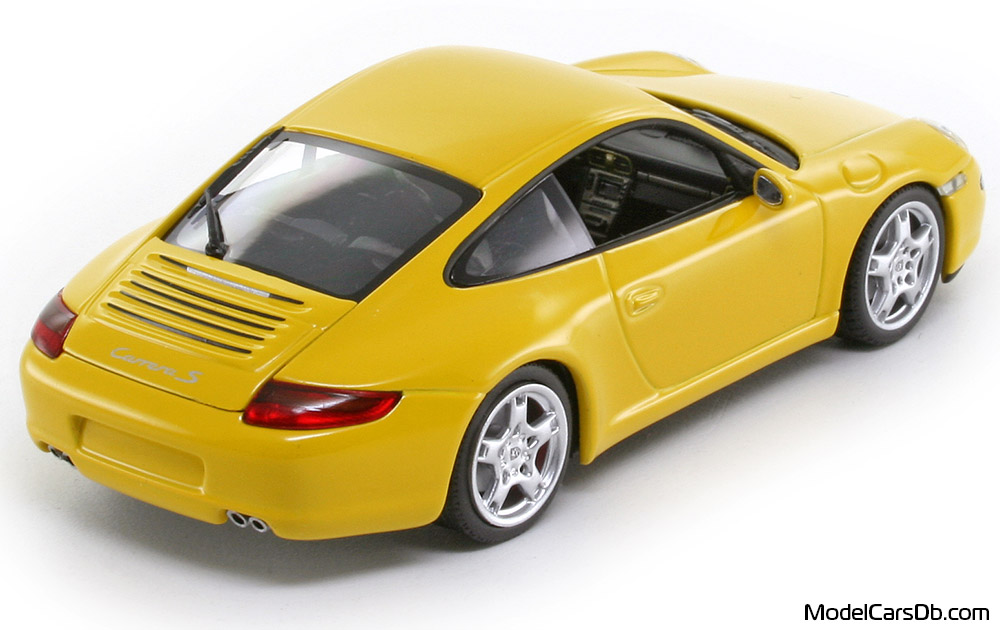 2004 - Porsche 911 Carrera S (997) Minichamps 1/43 (Жълт) Задна дясна страна