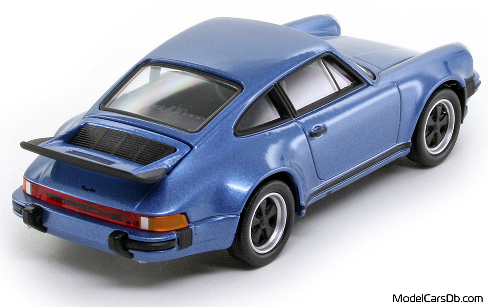 1975 - Porsche 911 Turbo 3.0 (930) Welly 1/43 (Син) Задна дясна страна