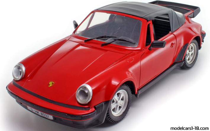1987 - Porsche 911 Turbo Cabriolet 3.3 (930) Polistil 1/16 (Червен) Предна лява страна