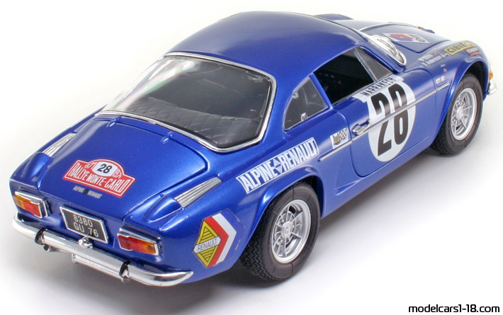 1971 - Renault Alpine A110 1600S Maisto 1/18 (Син) Задна дясна страна