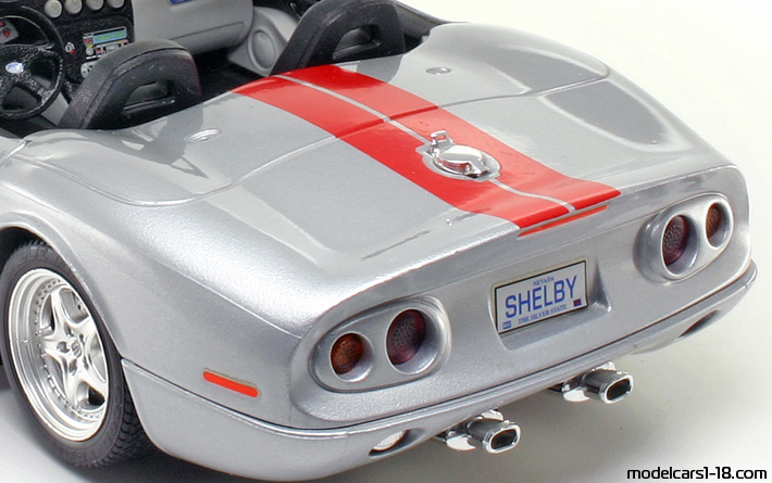 1999 - Shelby Series 1 Bburago 1/18 (Сребрист / Червен) Багажник / Отварящи се фарове