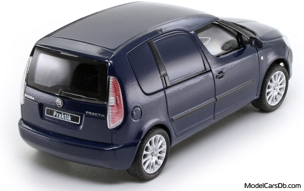 2007 - Skoda Roomster Abrex 1/43 (Син) Задна дясна страна