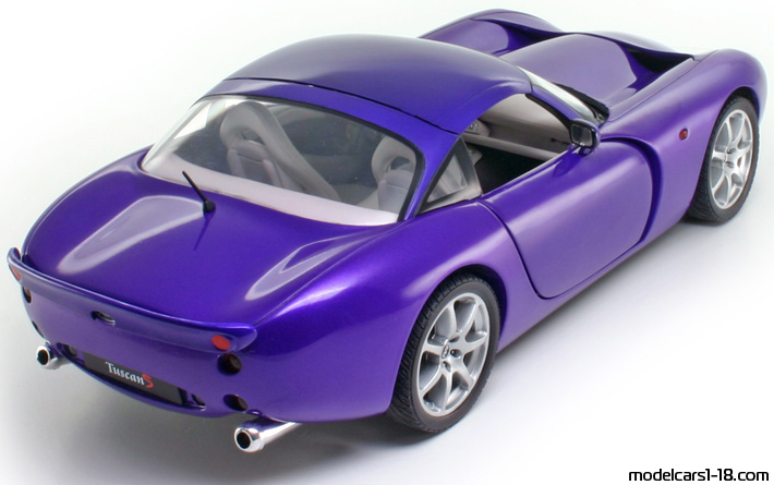 2000 - TVR Tuscan S Jadi 1/18 (Лилав) Задна дясна страна