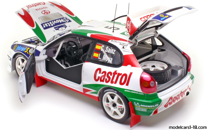 1998 - Toyota Corolla Rally AutoArt 1/18 (Бял / Червен) Отваряеми части