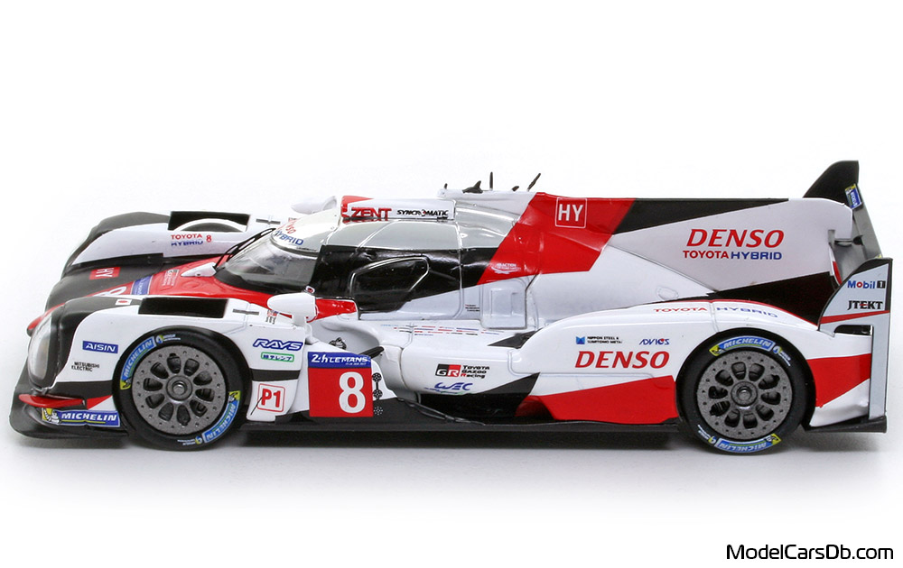 2017 - Toyota TS050 Hybrid Hachette 1/43 (Бял / Червен) Страна