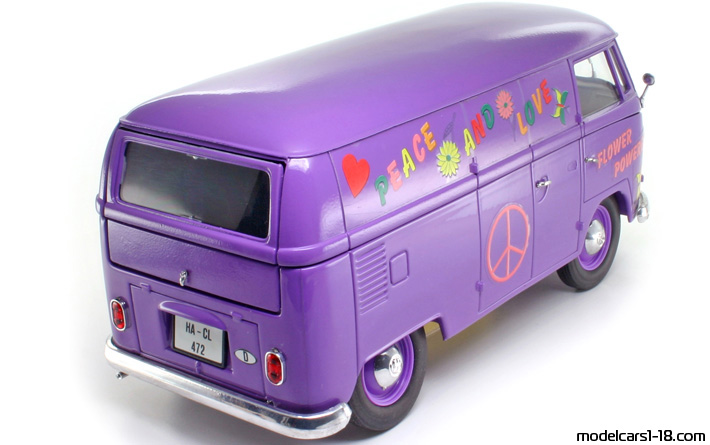 1966 - Volkswagen Combi Solido 1/19 (Лилав) Задна дясна страна