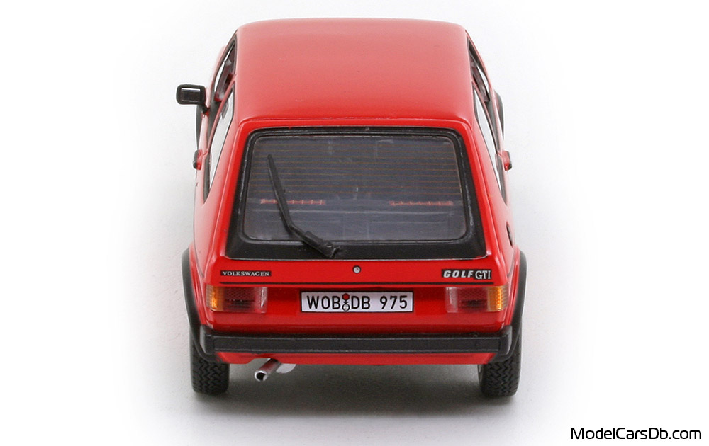 1976 - Volkswagen Golf GTI Norev 1/43 (Червен) Задница