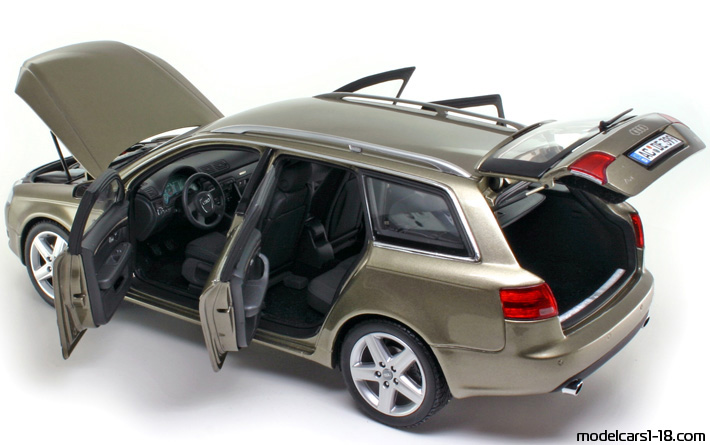 2005 - Audi A4 3.2 Avant Quattro (B7) Minichamps 1/18 (Gold) Zu öffnende Teile