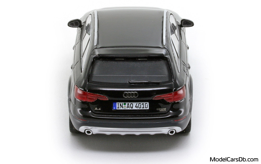 2016 - Audi A4 Allroad (B9) Spark 1/43 (Schwarz) Heck