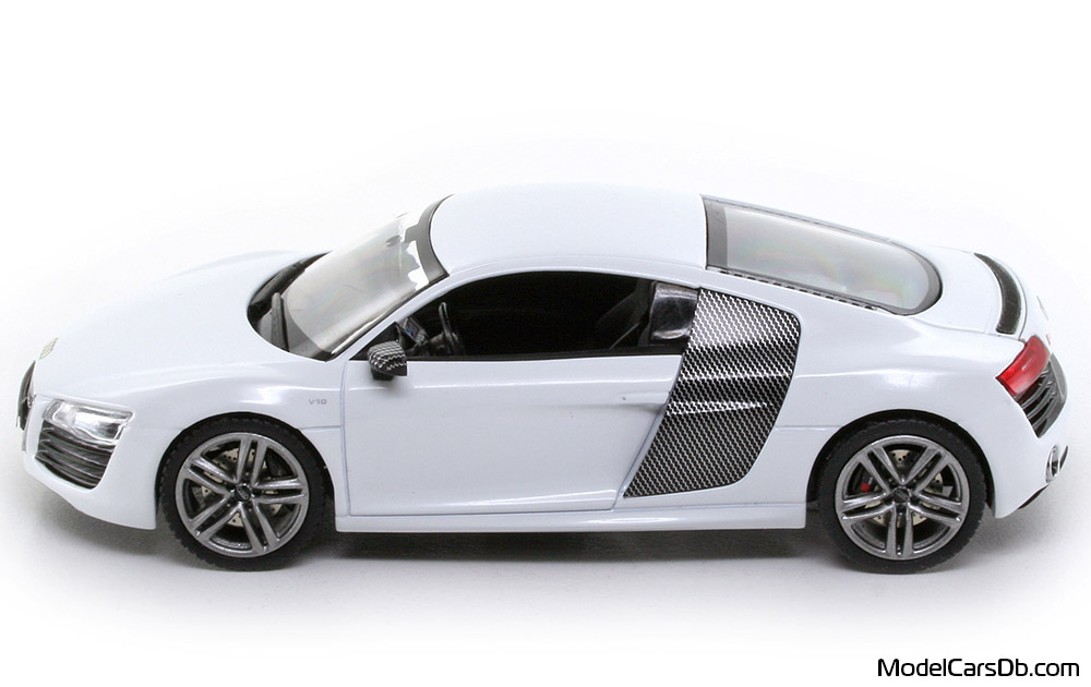 2012 - Audi R8 (42) Schuco 1/43 (White / Grau) Seite