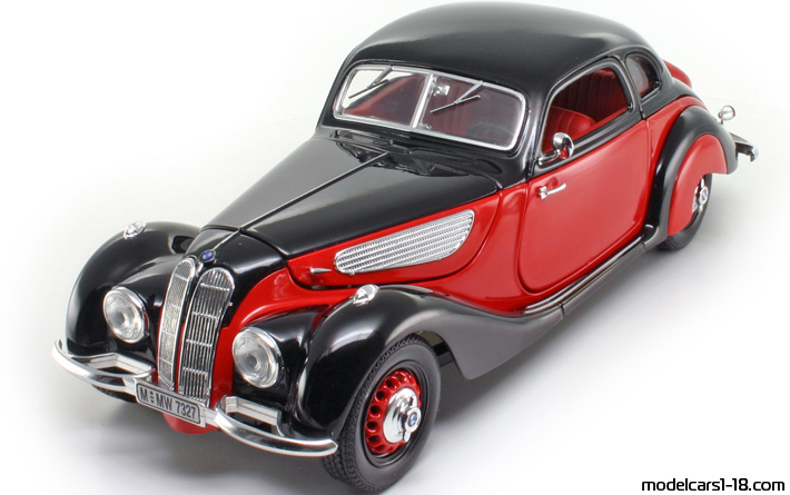 1937 - BMW 327 Guiloy 1/18 (Schwarz / Rot) Vorne linke Seite