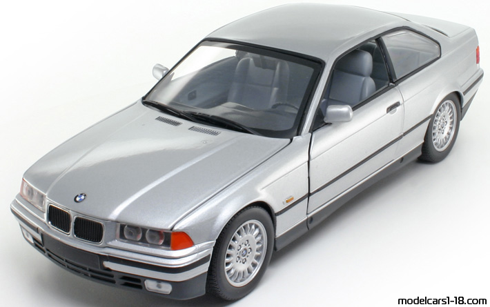 1992 - BMW 328i (E36) UT 1/18 (Hellsilber) Vorne linke Seite