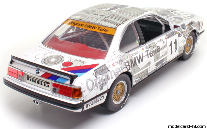 1986 - BMW 635 CSi (E24) Anson 1/18 (Weiß) Hinten rechte seite