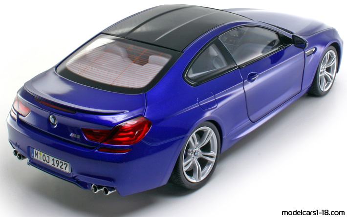 2012 - BMW M6 (F13) Paragon 1/18 (Blau) Hinten rechte seite