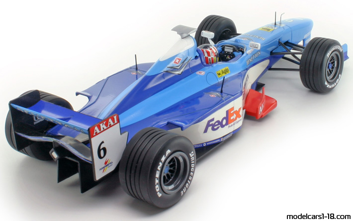 1998 - Benetton Playlife B198 Minichamps 1/18 (Blau / Blau) Hinten rechte seite