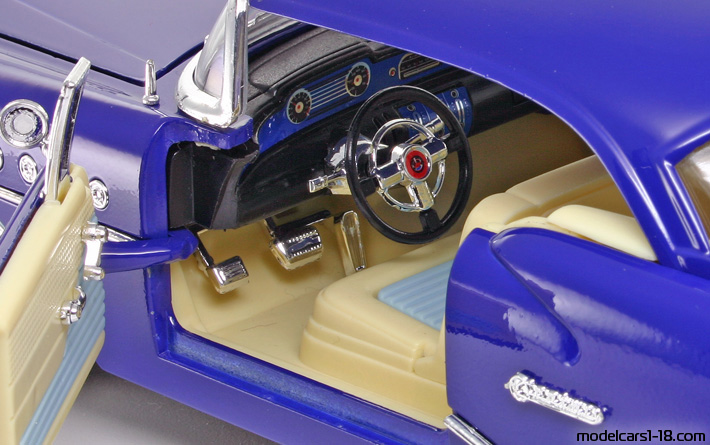 1955 - Buick Century Mira 1/18 (Blau) Innenraum Armaturenbrett