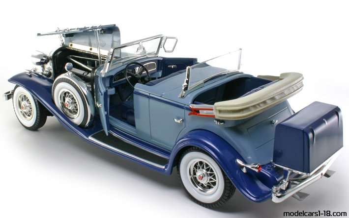 1932 - Cadillac V-16 Dual Crown Phaeton Anson 1/18 (Blau / Blau) Zu öffnende Teile