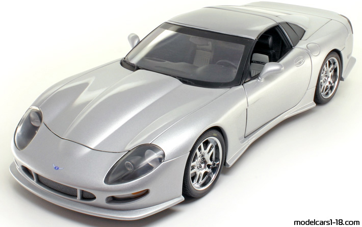 1999 - Callaway C12 AutoArt 1/18 (Silber) Vorne linke Seite
