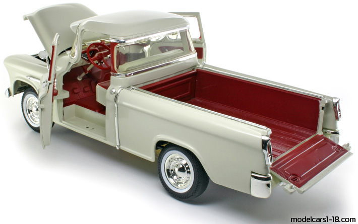 1955 - Chevrolet 3100 Pick Up ERTL 1/18 (Weiß) Zu öffnende Teile