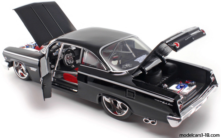 1962 - Chevrolet Bel Air Maisto 1/18 (Schwarz) Zu öffnende Teile