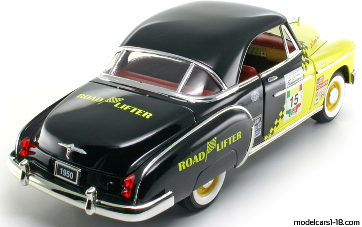 1950 - Chevrolet Bel Air Mira 1/18 (Gelb / Schwarz) Hinten rechte seite