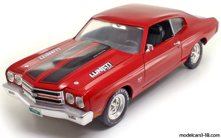 1970 - Chevrolet Chevelle SS 454 ERTL 1/18 (Red / Schwarz) Vorne linke Seite
