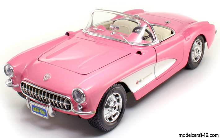 1957 - Chevrolet Corvette C1 Bburago 1/18 (Silber / Rot) Vorne linke Seite