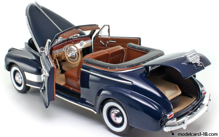 1941 - Chevrolet Deluxe Welly 1/18 (Blau) Zu öffnende Teile