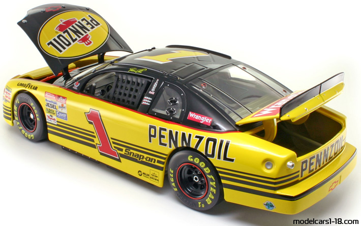 1998 - Chevrolet Monte Carlo Nascar Revell 1/18 (Gelb / Schwarz) Zu öffnende Teile