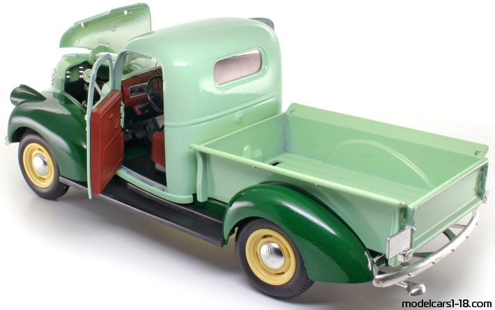 1946 - Chevrolet Pick Up Truck Solido 1/19 (Weiß / Grün) Zu öffnende Teile
