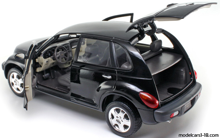 2000 - Chrysler PT Cruiser Maisto 1/18 (Schwarz) Zu öffnende Teile