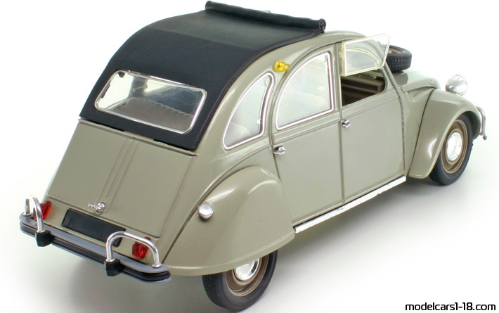 1966 - Citroen 2 CV Solido 1/17 (Braun) Hinten rechte seite