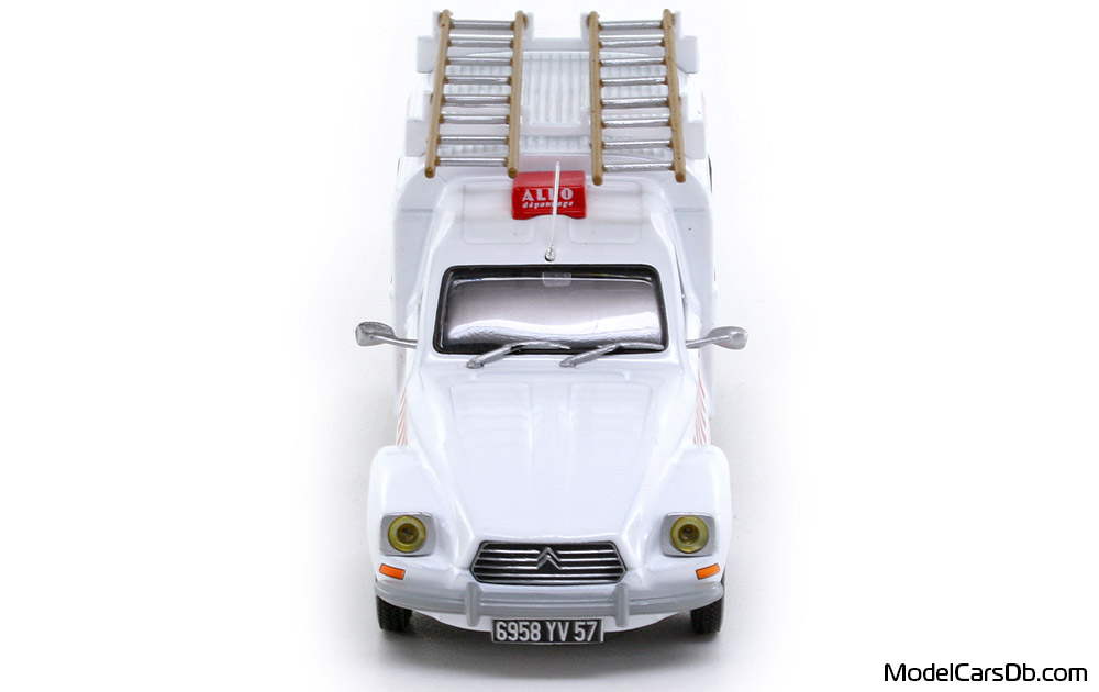 1980 - Citroen Acadiane Altaya 1/43 (Weiß / Rot) Front