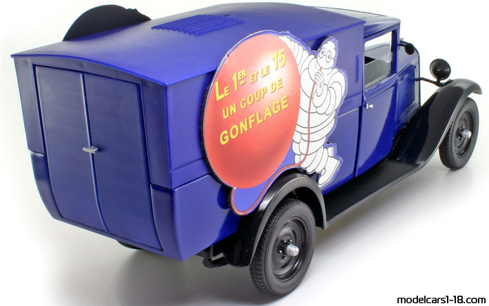 1928 - Citroen C4 F Solido 1/18 (Blau / Schwarz) Hinten rechte seite