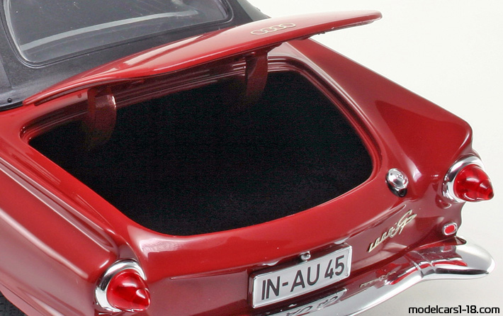 1962 - DKW 1000SP Ricko 1/18 (Rot) Kofferraum / Klappbare Scheinwerfer