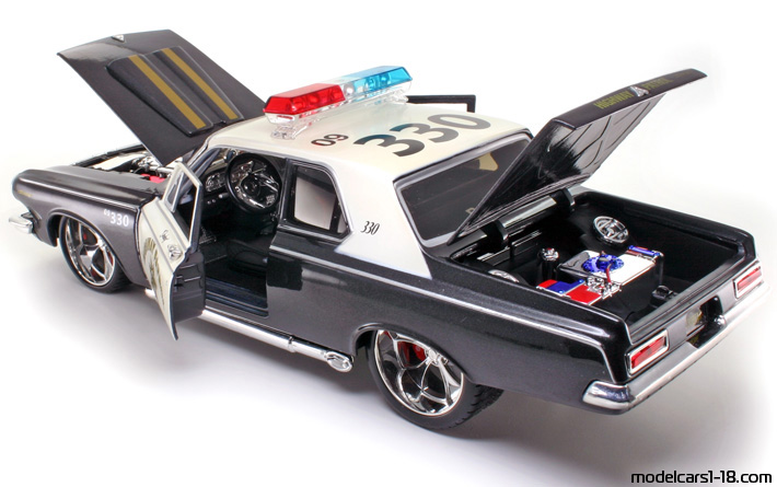 1963 - Dodge 330 Highway Patrol Maisto 1/18 (Schwarz / Weiß) Zu öffnende Teile