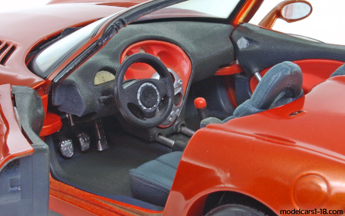 1997 - Dodge Copperhead Concept Maisto 1/18 (Rot) Innenraum Armaturenbrett